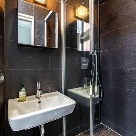 Guestready - Stylish Near Montparnasse Tower Apartment